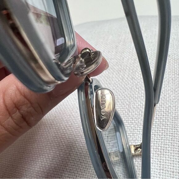 PRADA PR 53YS Gradient Sunglasses in Ceruleo Opal EUC MSRP $489 - Picture 10 of 11